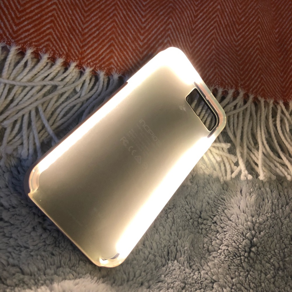 Selfie iPhone 8+ Case! 📱